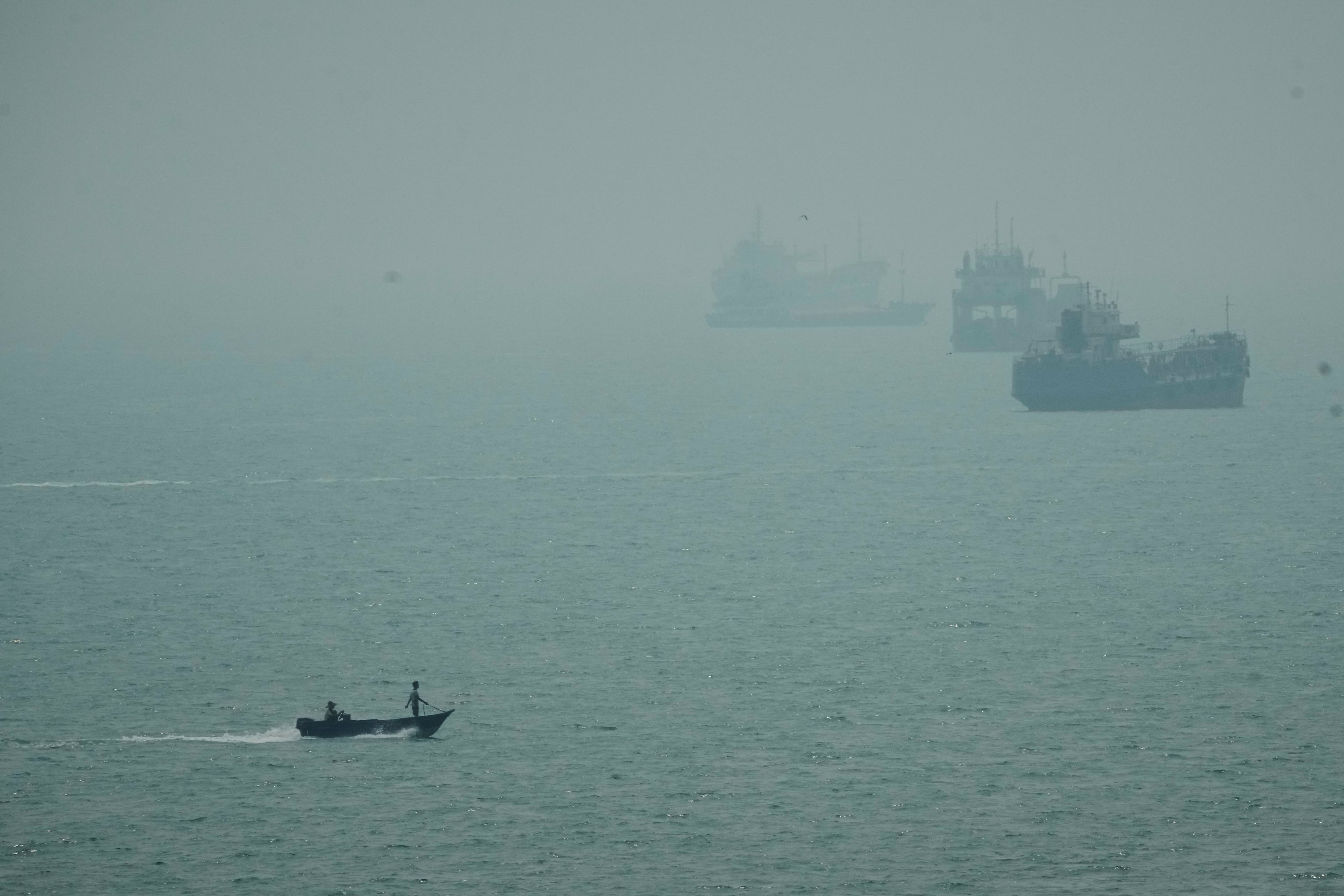 Iran Claims Seizure of US Underwater Drone in Strait of Hormuz | Quick Digest